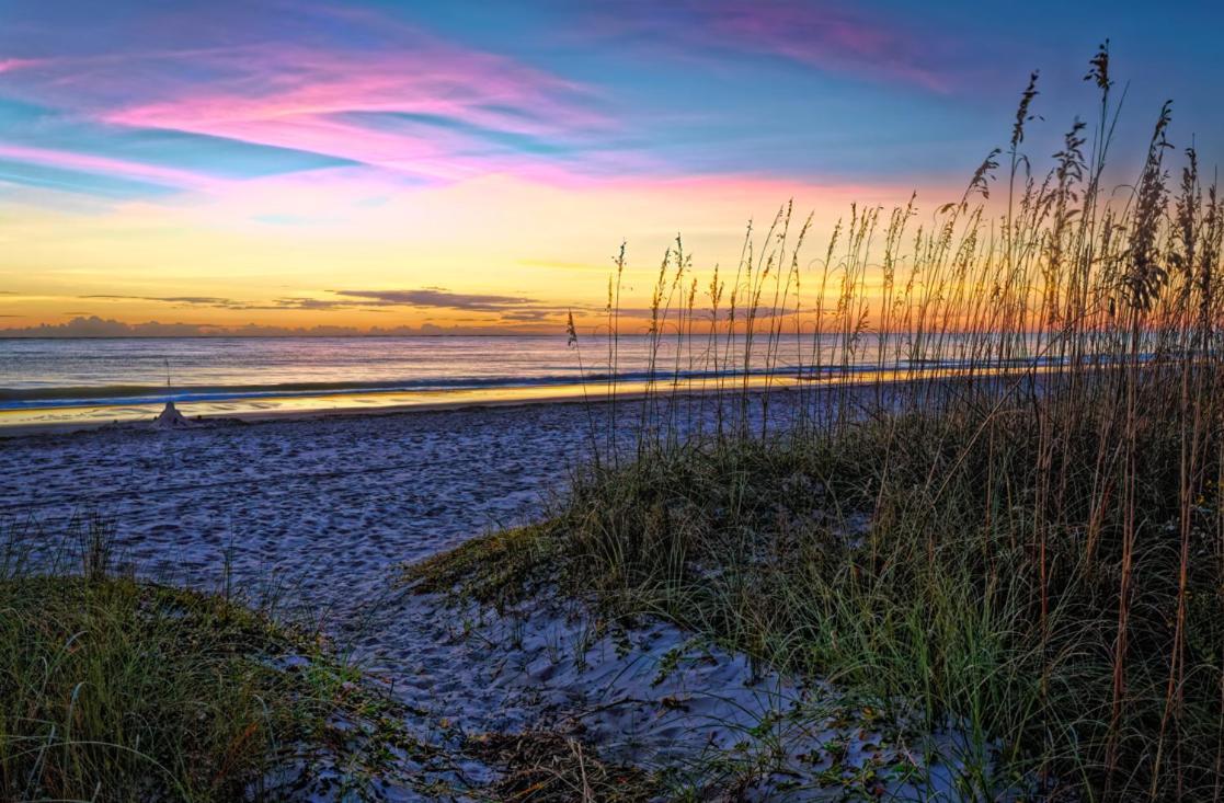 Hampton 6107, 2 Bedroom, Sleeps 6, Large Pool, Oceanfront View Hilton Head Island Exterior foto